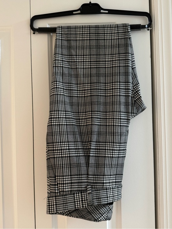 Zara Other - Zara Black and Gray Glen Plaid Midi Pants
